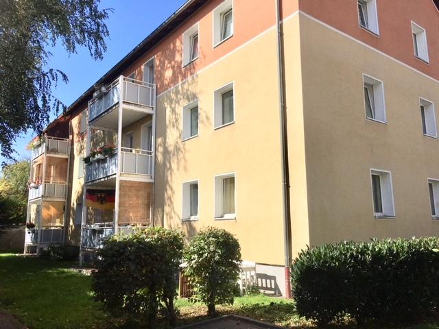 Frisch renovierte 2-Zi.-EG-Whg. mit Tageslichtbad und neuer Einbauküche - Foto 2