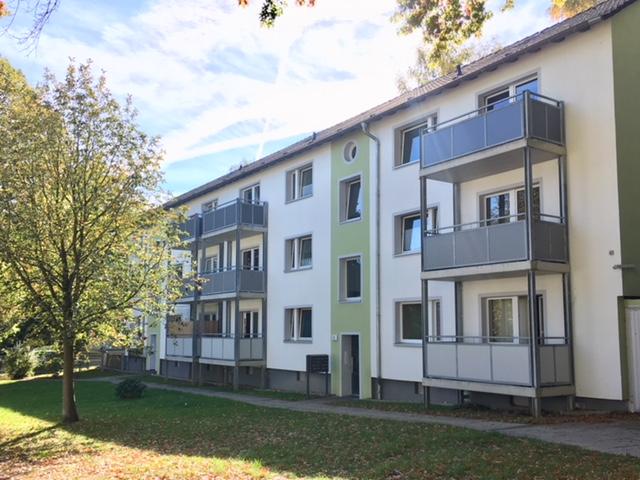 Gemütliche 2-Zi.-Whg. mit Tageslichtbad und Balkon, auf Wunsch frei ab 01.07. - Foto 2