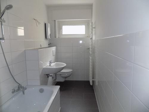 Platz für die Familie: sanierte 3-Zimmer-Wohnung in Bonn-Plittersdorf - Photo 2
