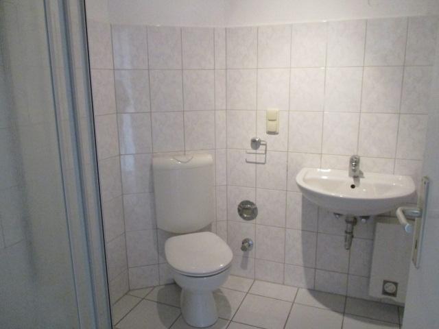 Essen-Holsterhausen: Zentral gelegene 2-Raum-Wohnung mit Balkon - Foto 2
