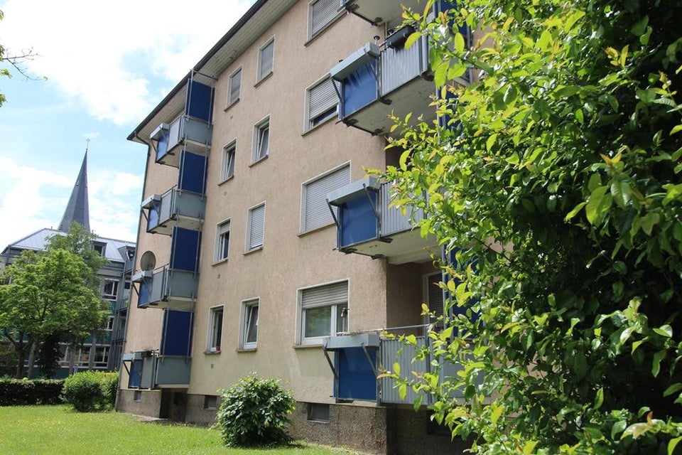 Genial zentral - 2 Zimmer mit Balkon - Photo 5