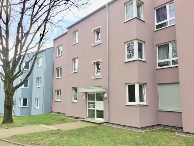 Frisch renovierte 2-Zi.-Whg. mit neuem Badezimmer und Balkon - Photo 2