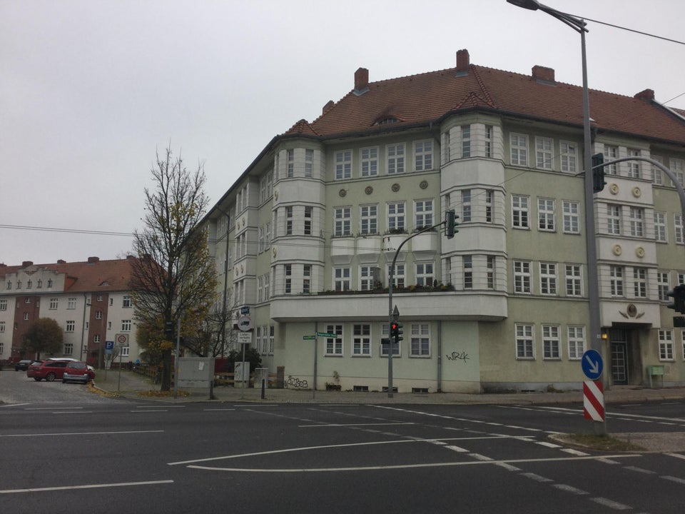 Lichtdurchflutete 3-Zimmerwohnung mit besonderem Schnitt zu vergeben - Photo 1