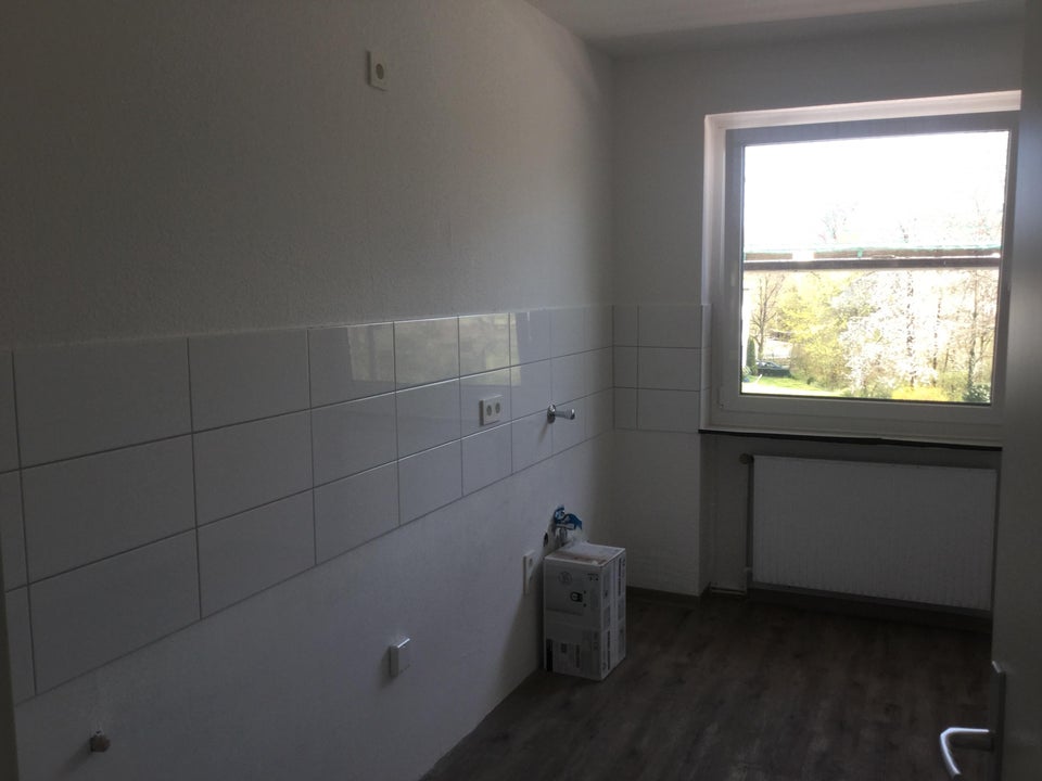 Wohnen in Schildesche - Renovierte 3-Zimmer Wohnung mit Balkon! - Foto 1
