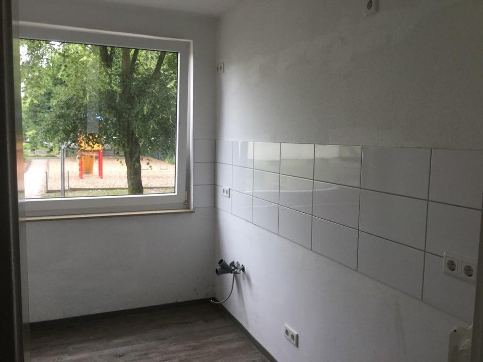 Gemütliche 3-Zimmer-Wohnung mit Dusche im EG - Foto 2