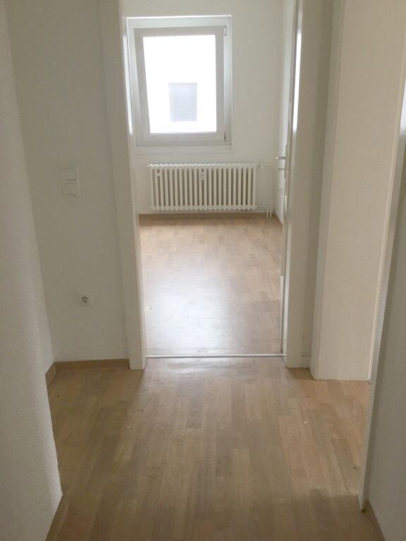 So schön: renovierte 3-Raum-Wohnung in frisch modernisiertem Haus - Foto 3