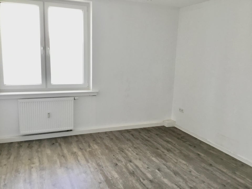 Wohnglück - 3-Zimmer-Wohnung mit Balkon - Photo 1