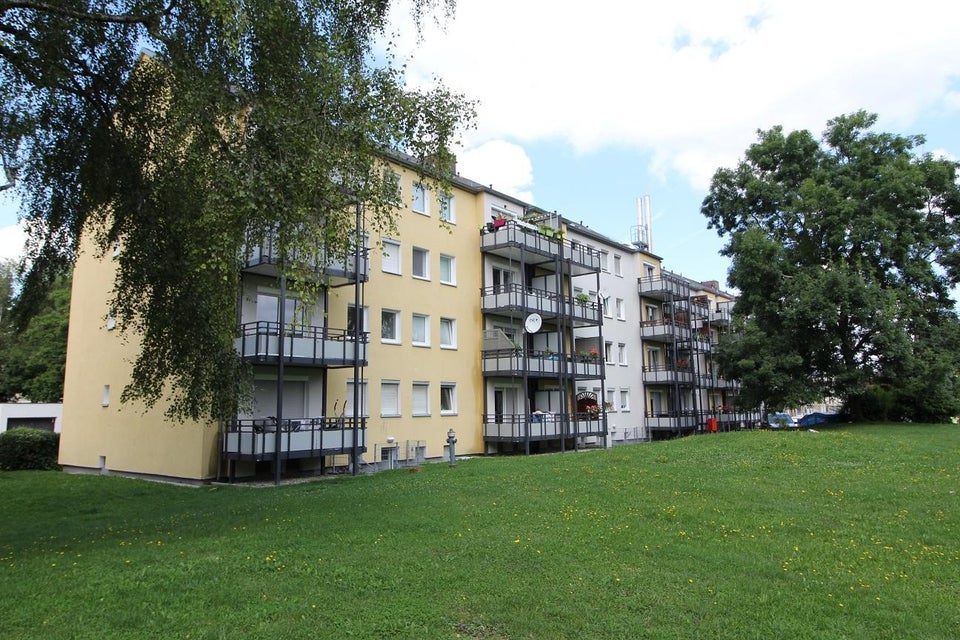 Wohn(t)raum unterm Dach: Moderne 4-Zi.-Whg. mit Dachloggia - Foto 3