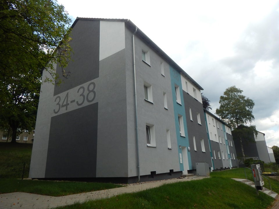 Mitten drin! Günstiges 1,5-Zi.-Single-Appartment - Photo 2