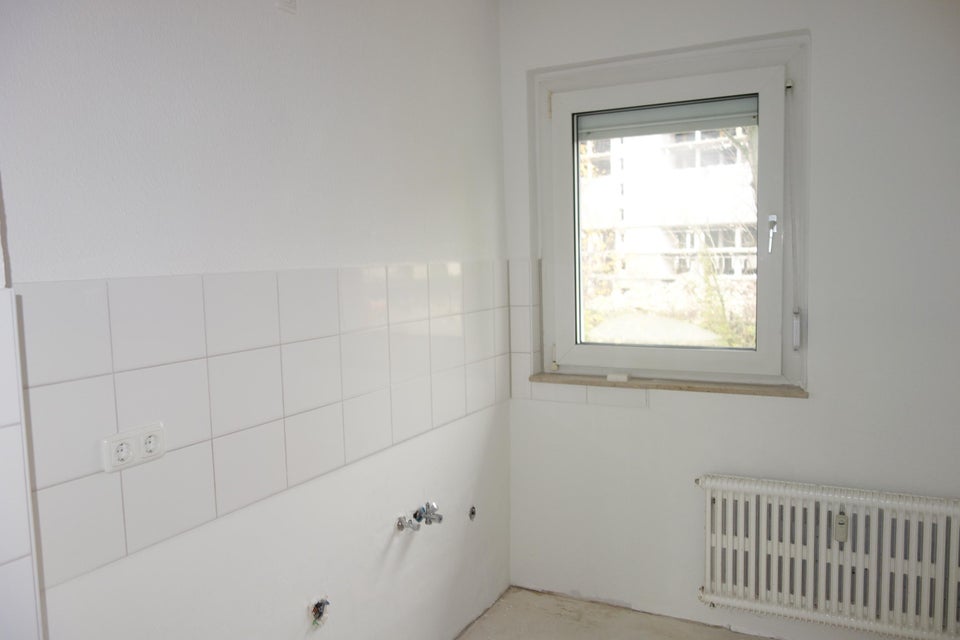 Schicke Wohnung mit neuem Boden - Photo 1