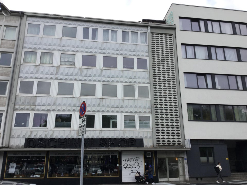 Wohnung mit riesiger Terrasse mitten in der Stadt - Foto 3