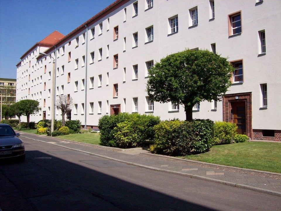 2 Raum Wohnung in Sanierung mit Einbauküche - Photo 1