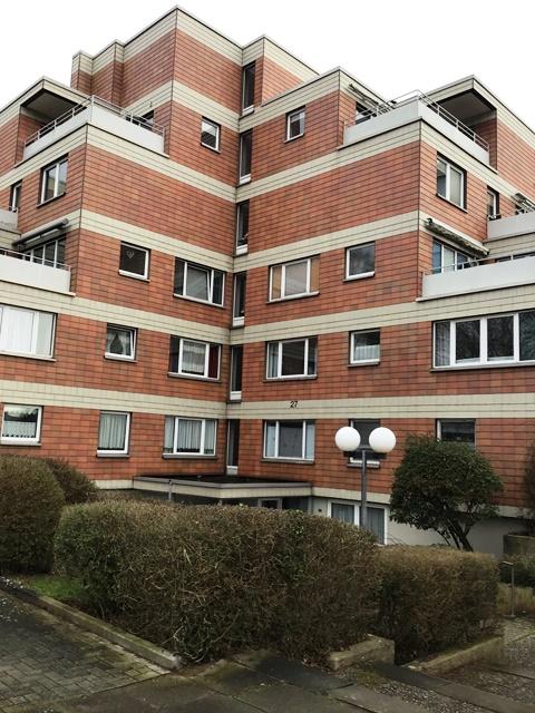 Großzügige 2-Zimmer-Wohnung mit einer Sonnenterrasse - Foto 2