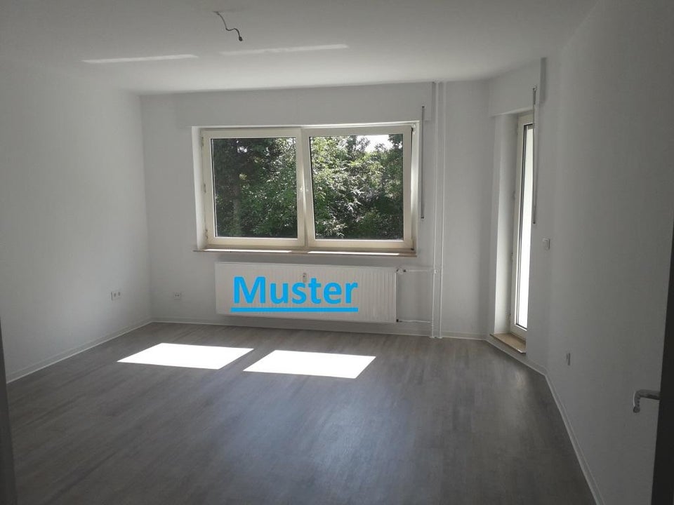 Schöne Wohnung in Dormagen, modernisiertes Wohnhaus, mit Balkon - Photo 1