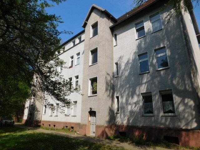 Sehr schöne 2-Zimmeraltbauwohnung im Dachgeschoss zentral gelegen... - Photo 4