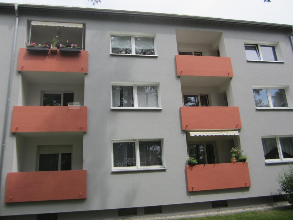 Frisch renovierte 3-Zimmer-Wohnung mit Balkon in Manching – Ideal für Paare & Familien - Foto 3