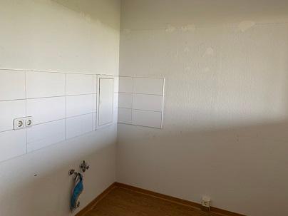 Großzügige 3-Zimmer-Wohnung am Roten Berg! - Photo 2