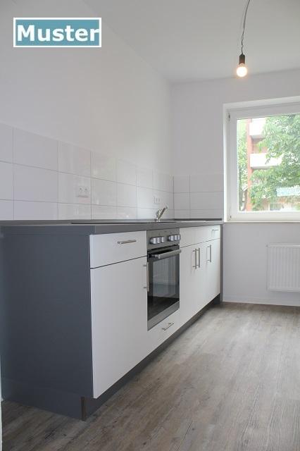 Sofort einziehen - frisch modernisierte 2,5-Zimmer-Wohnung - Photo 2