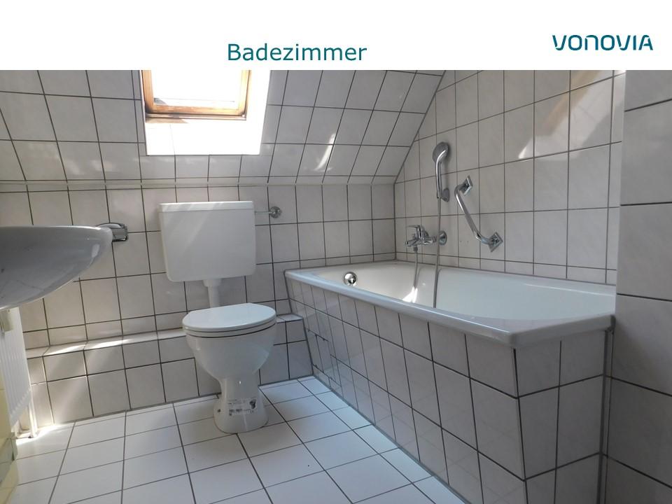 Gemütliche 2-Zimmer Dachgeschosswohnung - Photo 2