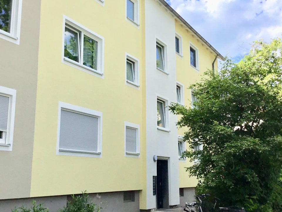 Ruhige 3-Zimmer-Wohnung mit Tageslichtbad und Balkon - Foto 2