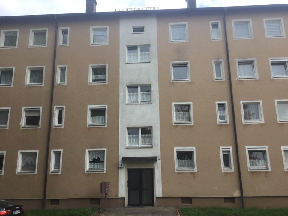 Neu renovierte 2,5-Zimmer-Wohnung - Photo 2