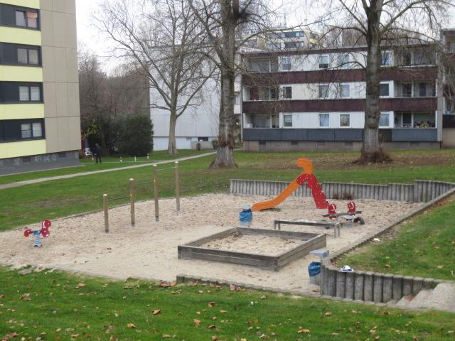 Auf gute Nachbarschaft: interessante 3,5-Zimmer-Wohnung - Foto 3