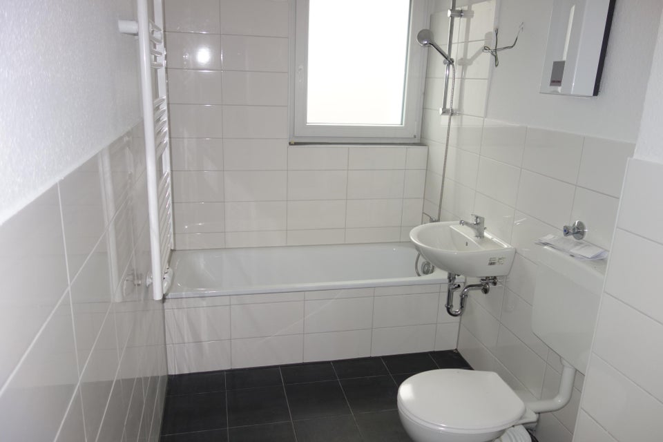 Da kommt man gern Heim. günstig geschnittene 3-Zi.-Wohnung - Foto 1