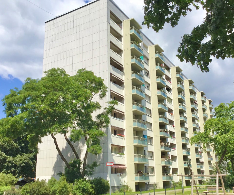 Erstbezug nach Sanierung: 2-Zimmer-Wohnung mit Balkon in Johannstadt - Photo 2