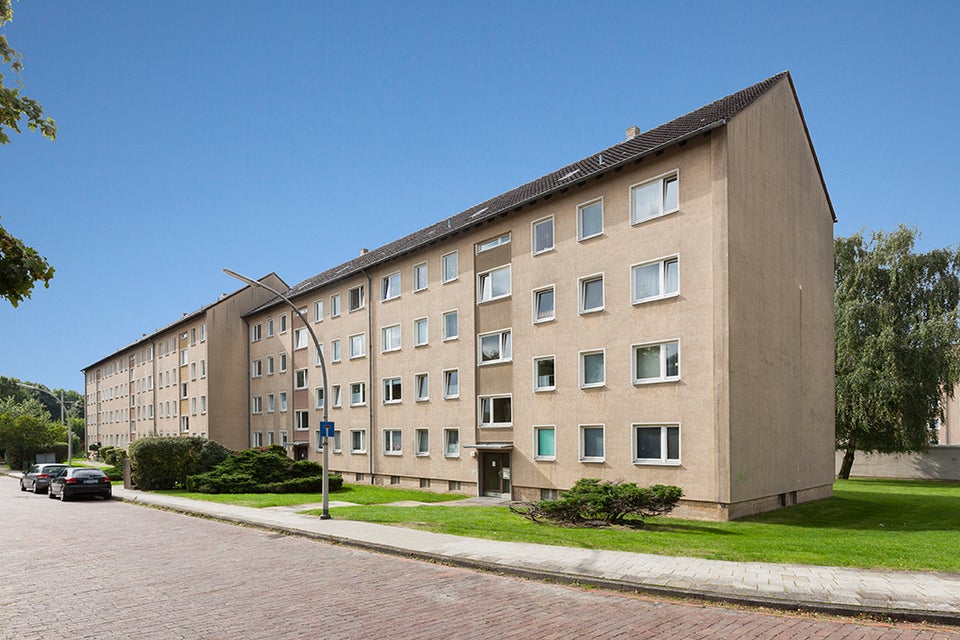 4 Zimmerwohnung, voll saniert, alles ist hier renoviert! - Photo 3