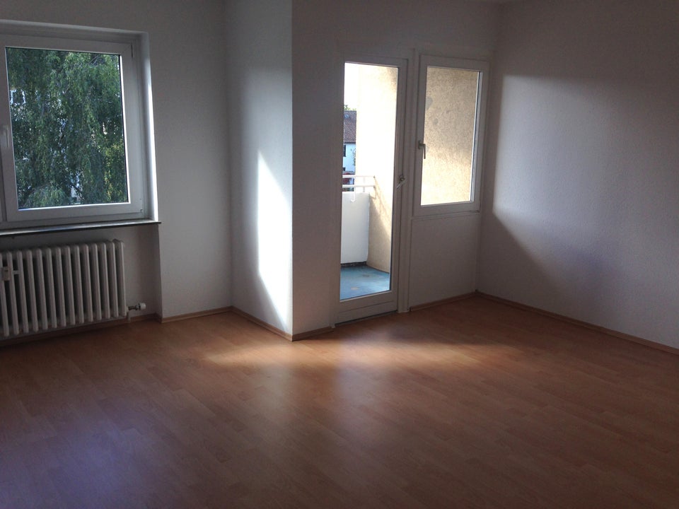 4 Zimmerwohnung, voll saniert, alles ist hier renoviert! - Photo 5