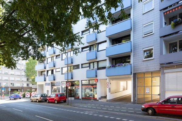 Moderne 2-Zimmerwohnung mit Einbauküche und Balkon - Photo 1