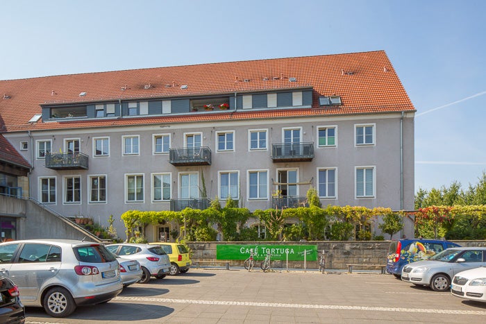 Sanierte 2 Zimmer Wohnung in ruhiger Lage sucht nette Mieter! - Foto 1