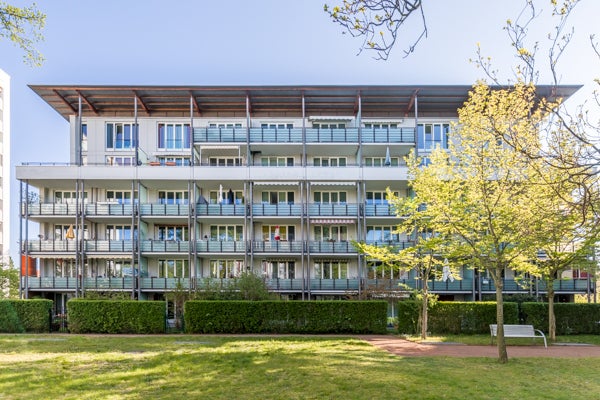 Großzügige 2-Zimmer-Wohnung mit Balkon am Großen Garten - Foto 4
