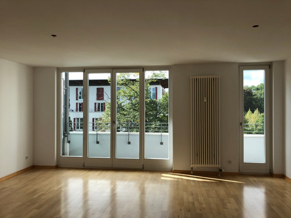 Großzügige 2-Zimmer-Wohnung mit Balkon am Großen Garten - Foto 2