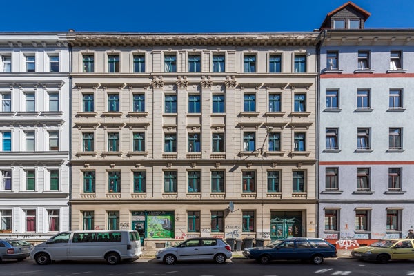 Geräumige 2 Raum Wohnung in Sanierung - Photo 1