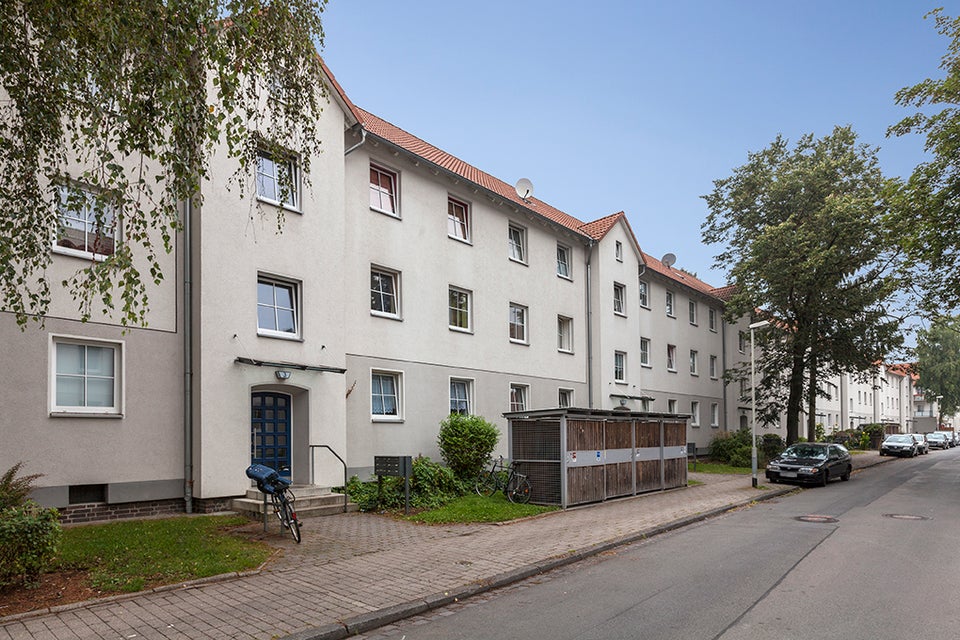 Gemütliche 2,5-Zimmer-Wohnung mit Tageslichtbad und Balkon - Photo 2