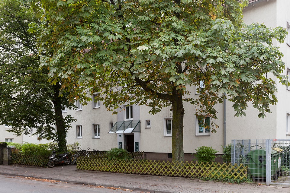 Schicke 3-Zimmer-Wohnung mit Tagslichtbad und Balkon - Foto 4