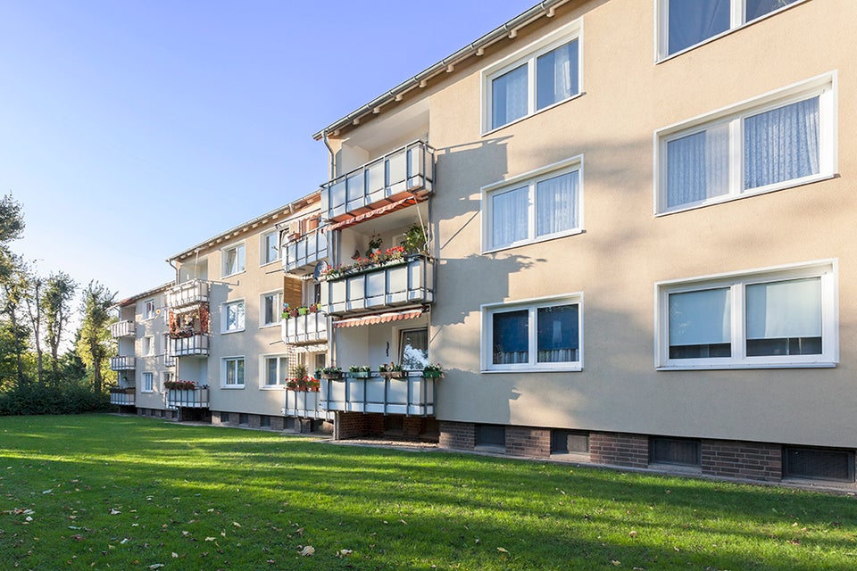 Renovierte 3- Zimmer- Wohnung mit Balkon ab sofort - Foto 4