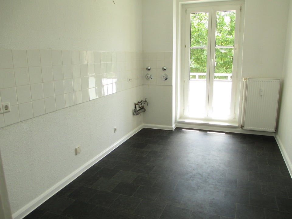 Attraktive 2-Raum-Wohnung mit Balkon im beliebten Stadtteil Cracau - Foto 1