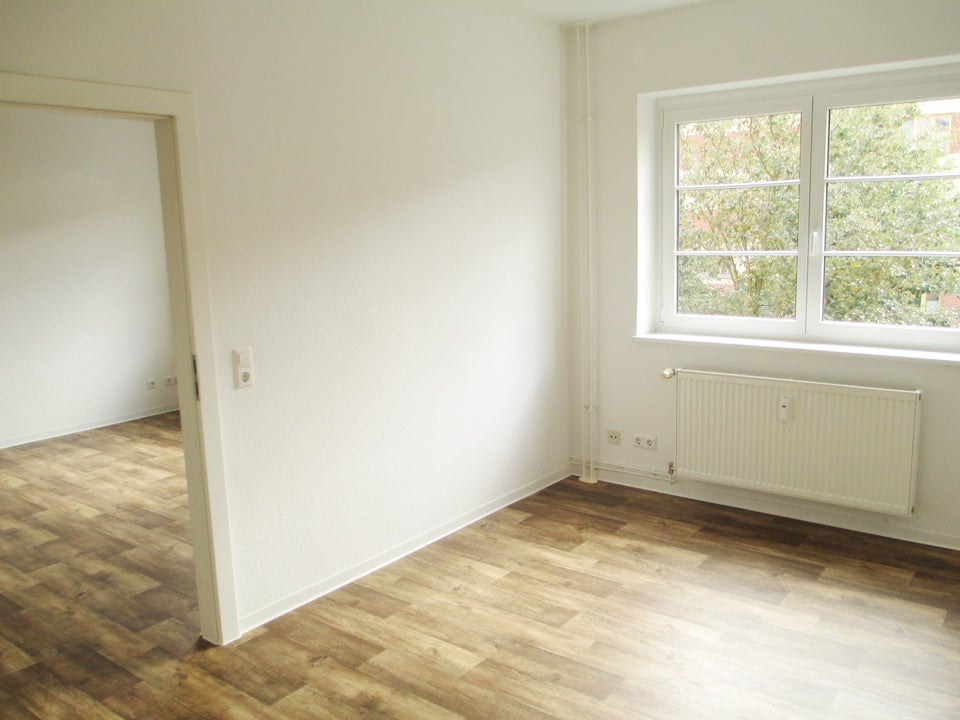 Deine neue Wohnung mit sanierten Badezimmer! - Photo 3