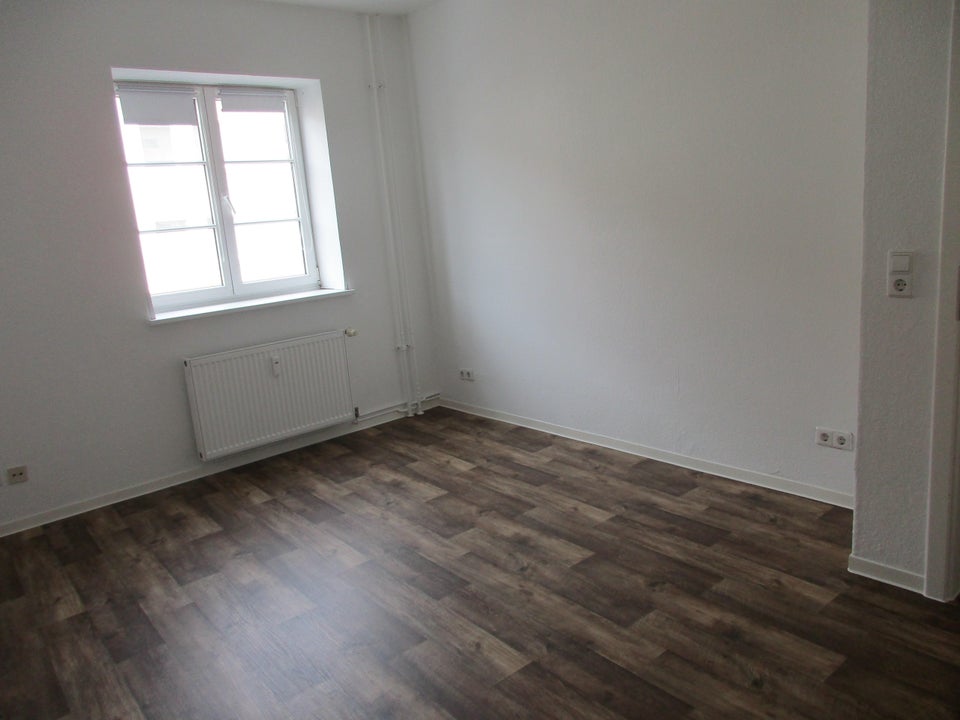 Alles was man braucht: ca 30 m2 Wohnzimmer+ ca 8,5 m2 großem Balkon! - Foto 5