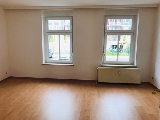 Hübsche 2 Zimmer Wohnung mit Einbauküche! - Photo 3