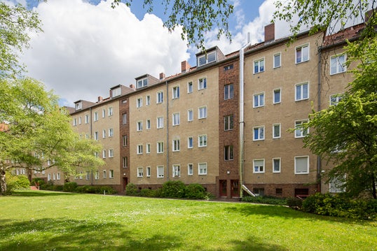 تصویر Wohnung bei Deutsche Wohnen · Bismarckstr. 30, 12169 Berlin