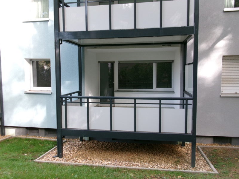 Topp! Erstbezug nach Sanierung- schicke Wohnung mit Balkon am Kronenberg - Foto 2