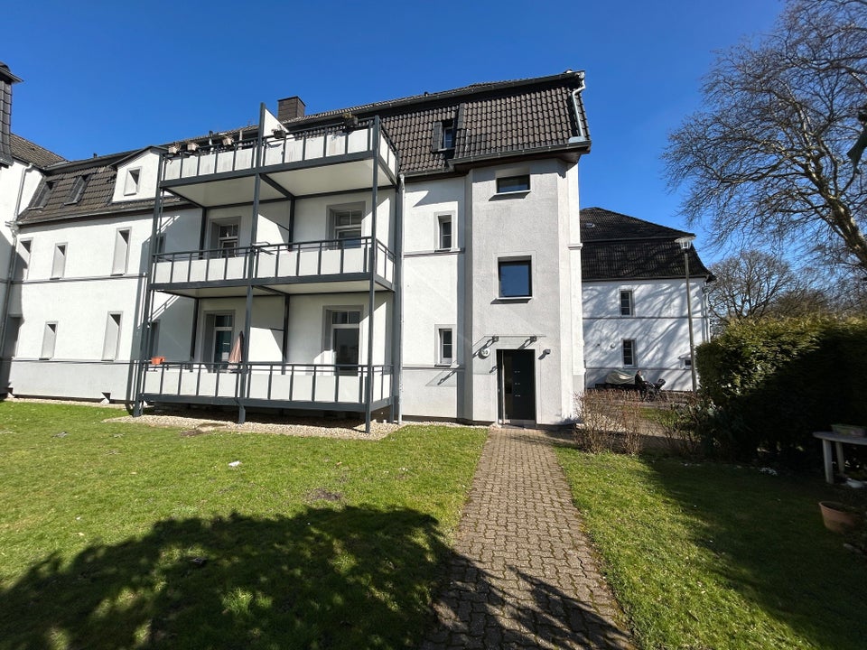 Wohnen am Waldrand: bezugsfertige 2-Zimmer Erdgeschoss Wohnung - Photo 4
