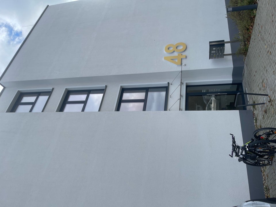 Zeit für einen frühlingsfrischen Start ins neue Zuhause! - Photo 1