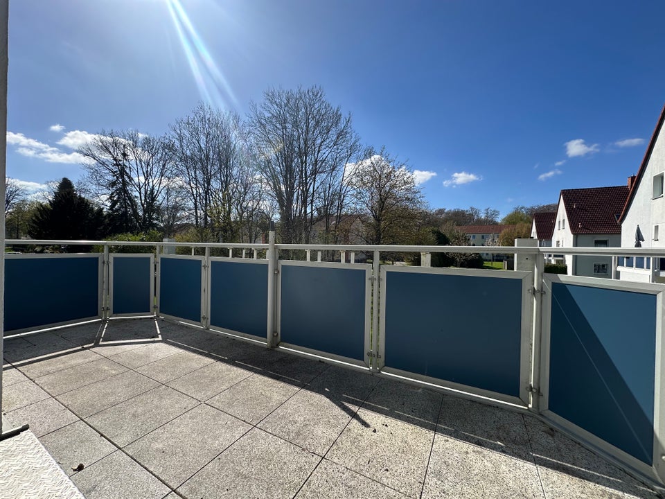 Eine besondere 3,5-Zimmer-Citywohnung über 2 Ebenen mit Blick ins Grüne! - Photo 5