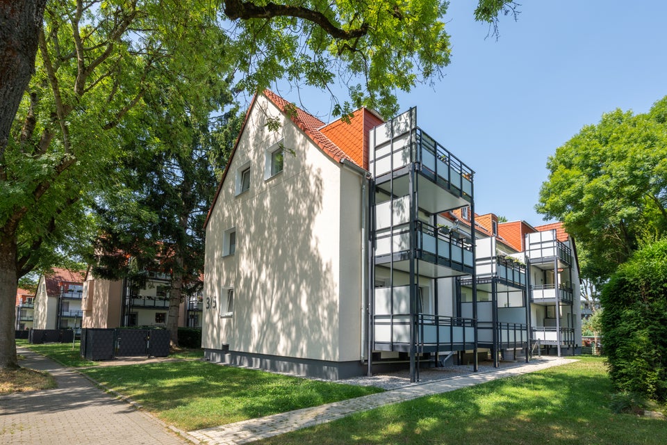 Bezugsfertige 3-Zimmer Wohnung im EG in modernisiertem Gebäude - Photo 3