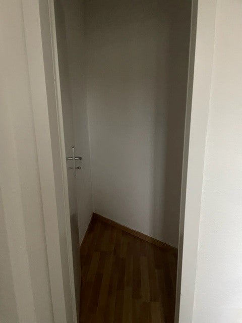 Schöne 3-Zimmerwohnung mit modernisierten Tageslichtbad und Laminat... - Photo 3