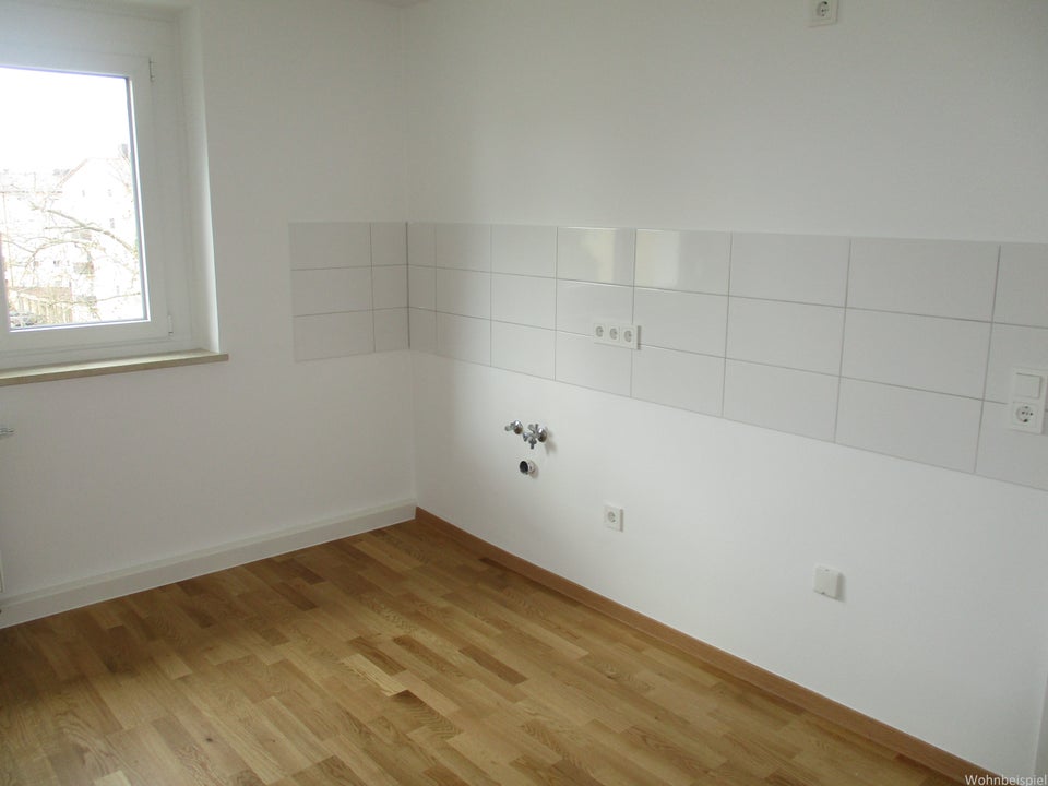 Da kommt man gern Heim! Renovierte 2-Zimmer-Wohnung in toller Lage! - Foto 4